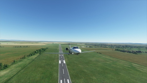 [LHPR] Győr-Pér Airport thumbnail 3