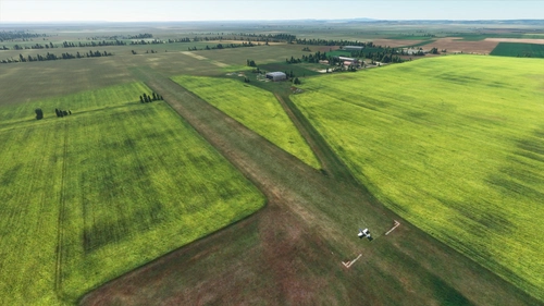 [LHBY] Gyõrszentiván-Bõny Airport