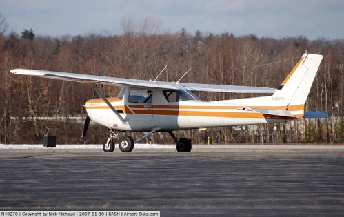 C-152II Livery N48270