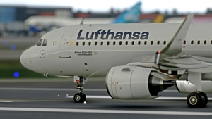 Lufthansa Livery - Ultra Resolution thumbnail 5