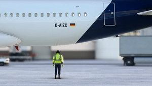 Lufthansa Livery - Ultra Resolution thumbnail 9