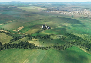 Macerka Airport thumbnail 5