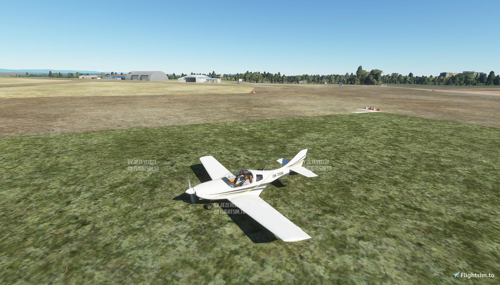 Macerka Airport - Image 1