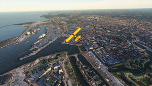 Port of Calais and town thumbnail 3