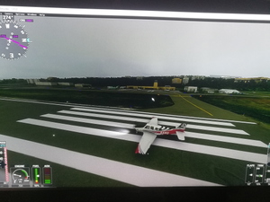 Dundee Airport thumbnail 4