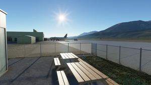KMMH || Mammoth Yosemite Airport thumbnail 4