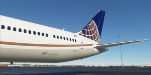 United Dreamliner High Quality thumbnail 2