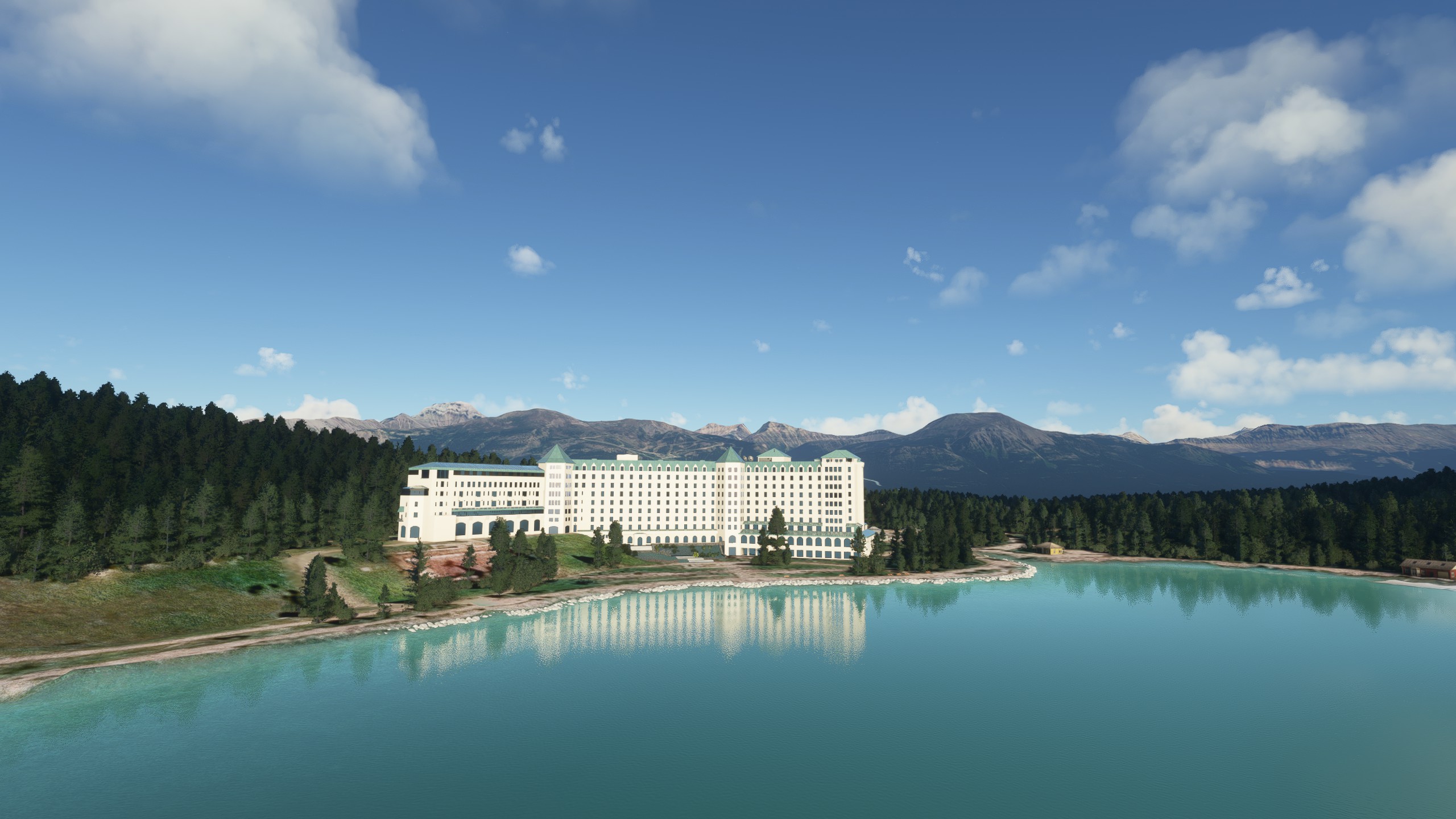 Lake Louise, Canada - Fairmont Château - Image 1