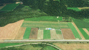 [LOKH] - Hirt Airfield thumbnail 9