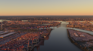 Port of Hamburg thumbnail 6