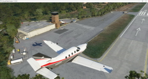 La Mole-Saint-Tropez airport LFTZ thumbnail 2