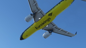 A32NX Eurowings (Mannschaftairbus) BVB(8K)[D-AIZR] thumbnail 9