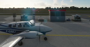 LFPL - Lognes TWR- avitaillement - manches à air/TWR- refueling - windsocks thumbnail 6