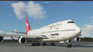 Boeing 747-8 Qantas thumbnail 2