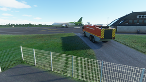 Quimper Pluguffan LFRQ - A free handcrafted regional airport thumbnail 6