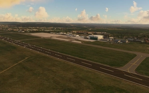 EDDE - Erfurt Weimar Airport thumbnail 2