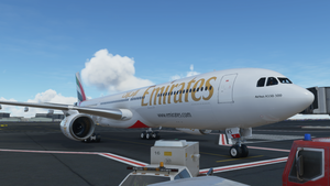 A330-300 Emirates thumbnail 2