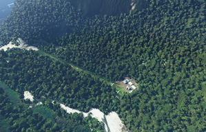 Quintin Lodge Airstrip - T004 thumbnail 4