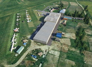 Derby Airfield (EGBD)  thumbnail 2
