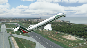 CRJ700 - Alitalia thumbnail 3