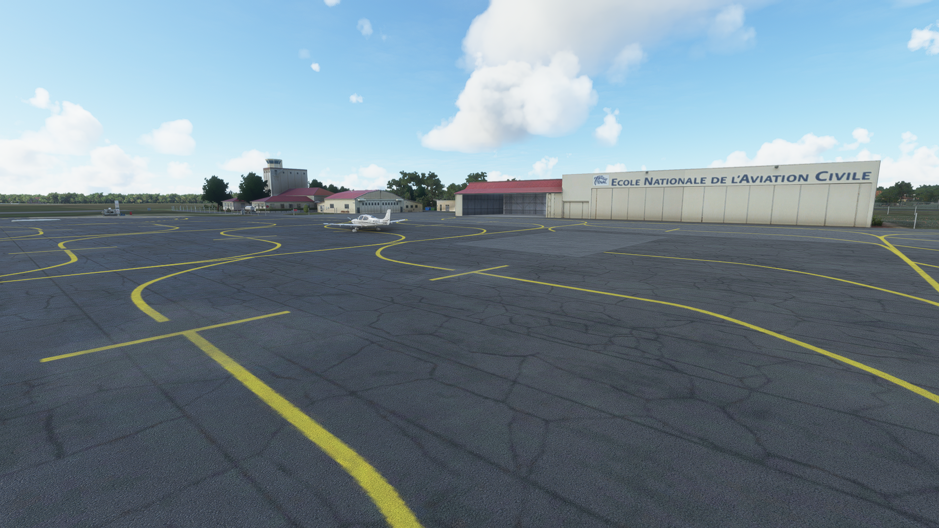 LFBS - Aérodrome de Biscarrosse - Parentis + AirPark - Image 1