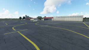 LFBS - Aérodrome de Biscarrosse - Parentis + AirPark thumbnail 1