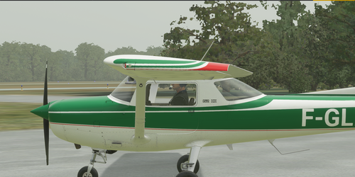 Cessna 152 F-GLPO (No Mirror)