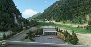 Locher Sarentino Airfield [LOCH] thumbnail 3
