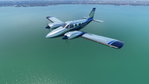Carenado PA34 Seneca V - Silver-Blue thumbnail 2