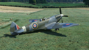 Spitfire Mk.IX PT879 Factory-Delivered (Restored) thumbnail 15