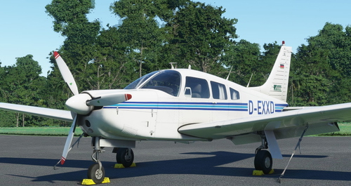 JF Piper Arrow III D-EXXD