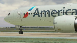 CS 777-200 American Airlines | 8K  thumbnail 2