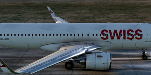[A32NX] Airbus A320neo Swiss Extreme Dirty HB-JDC in 8k thumbnail 6