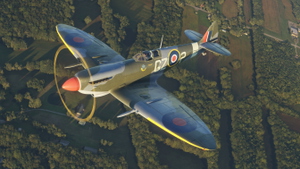 Spitfire Mk.IX MJ730 "The CO's Query" (N730MJ) thumbnail 8