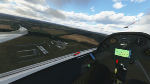 London Gliding Club - EGLR thumbnail 4