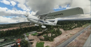 Cessna 172 no wheel fairings thumbnail 3