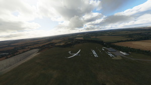 London Gliding Club - EGLR thumbnail 5