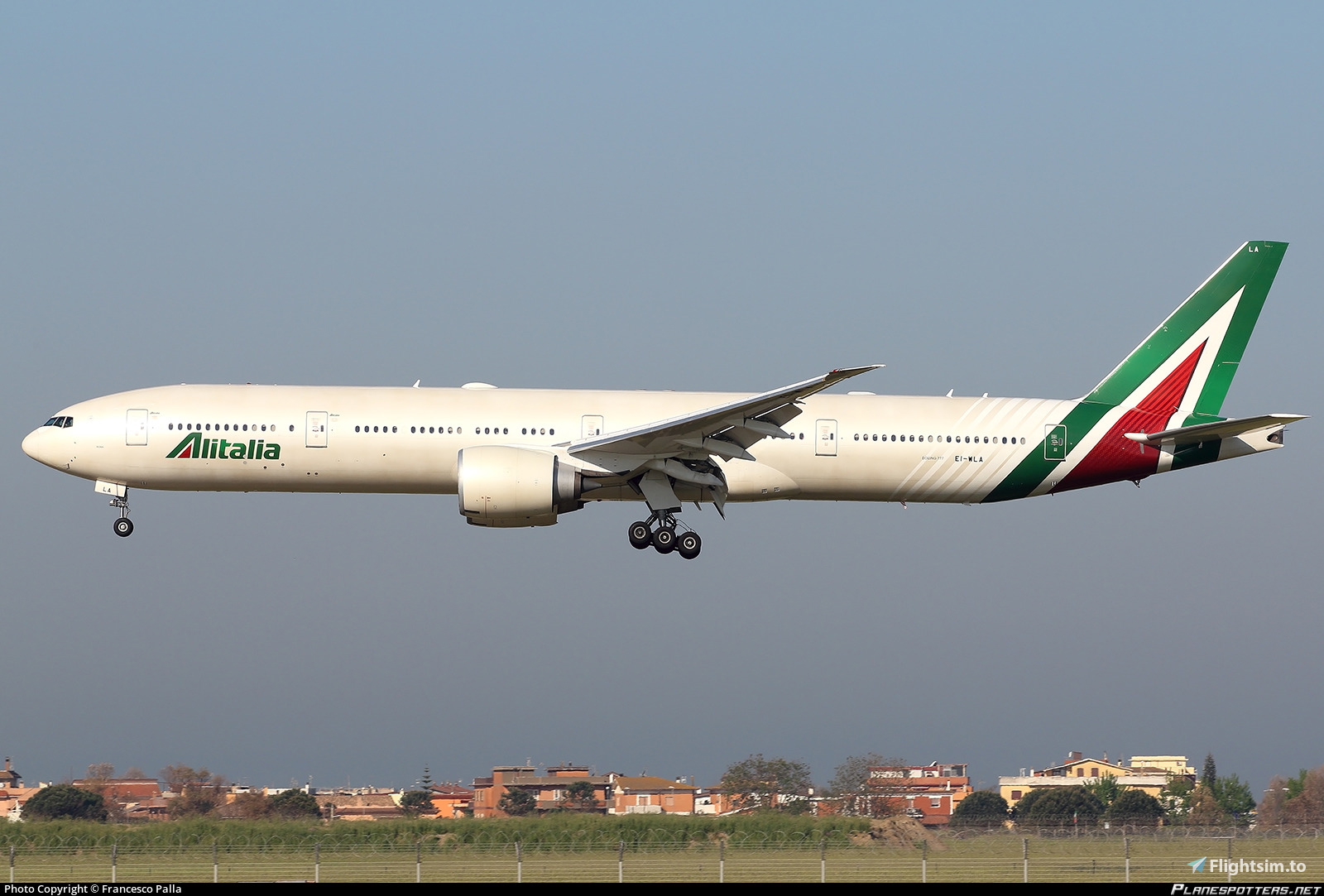 CS-777-300ER Alitalia EI-WLA 8K - Image 1