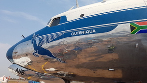 South African Airways Old Livery DC-6 (Outeniqua DC-4 Colors) thumbnail 6