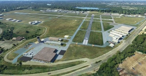 KFCM - Flying Cloud Airport - Eden Prairie, MN thumbnail 2