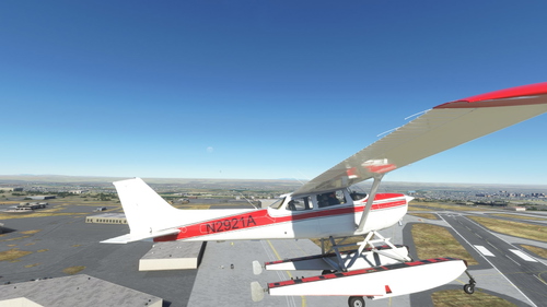 c 172 FLOATS G1000 N2921A livery 
