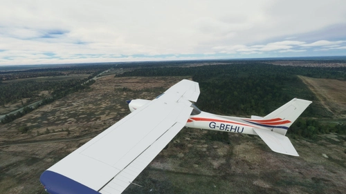 Cessna 152 G-BFHU livery 