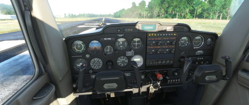 Cessna C152 Aerobat Dark & Worn Cockpit