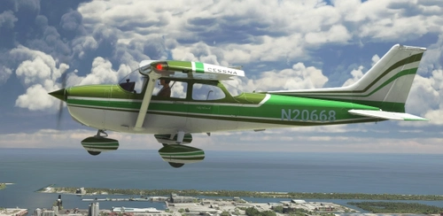 Cessna C172 CLASSIC Green N20668 in 8K