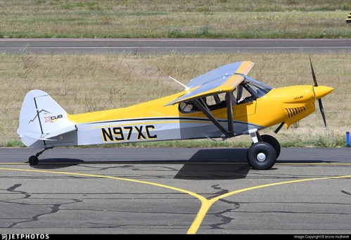Cub Crafters X-CUB N97XC with "real" colors, painted in the "Solar" color scheme.