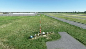 Hartford-Brainard Regional Airport (KHFD) thumbnail 12