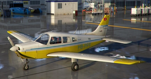 JF PA28 Warrior Flugschule Grenchen