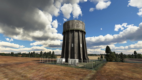 Meppershall and Langford Water Towers - Scenery