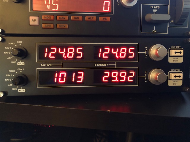 SpadNext: profile Panel Radio for a barometer display in Hpa and