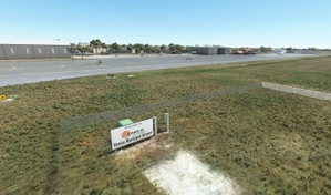 Venice Municipal Airport - KVNC thumbnail 5